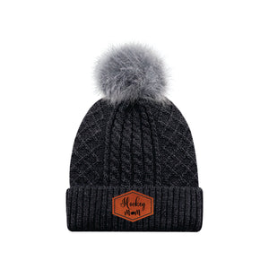 LADIES POMPOM TOQUE - 1E140L - HOCKEY MOM - PATCH